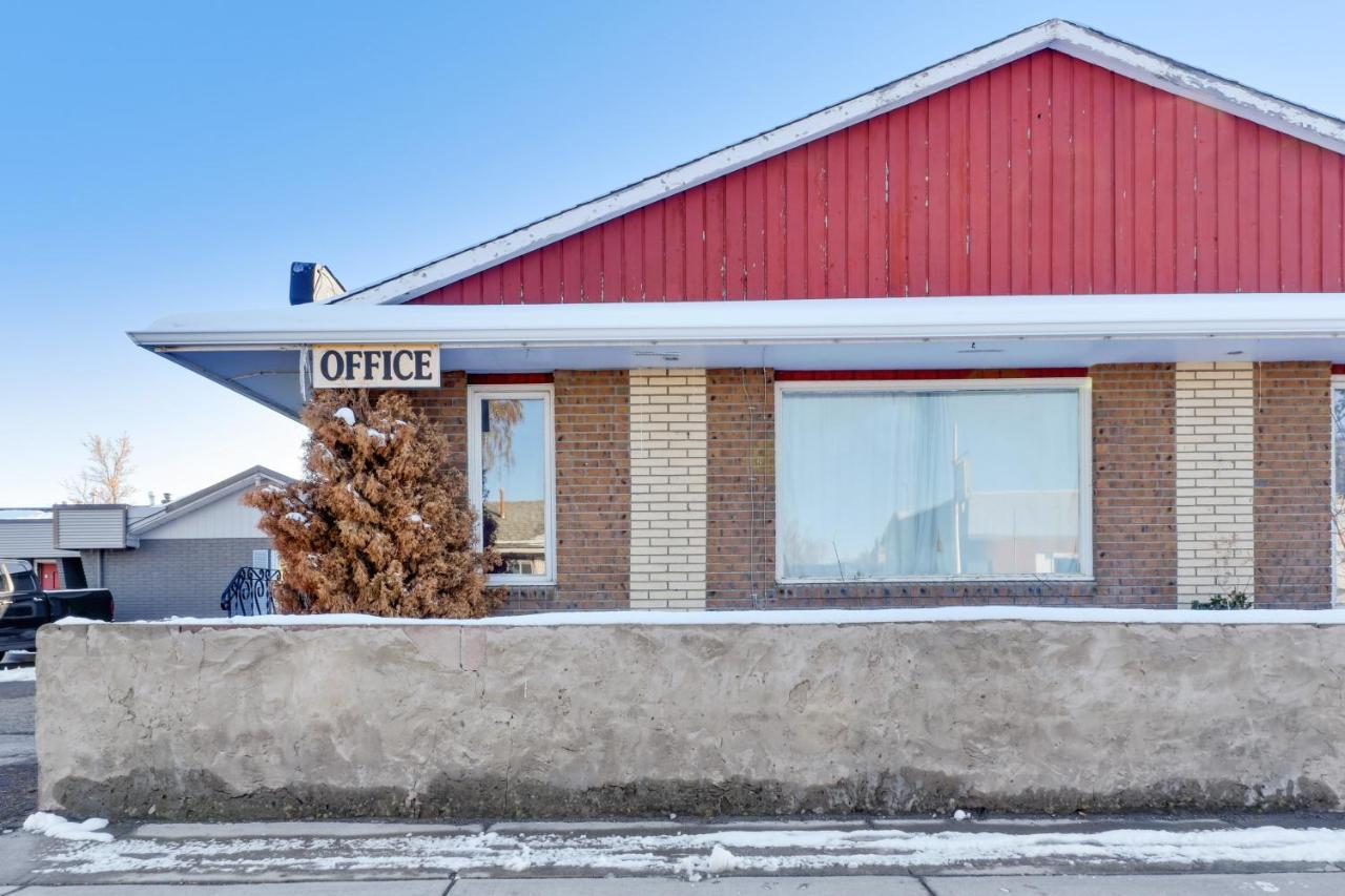 Hotel Bethel - Fort Macleod, Ab Exteriér fotografie